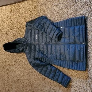 Columbia women's coat, size L. Like new.